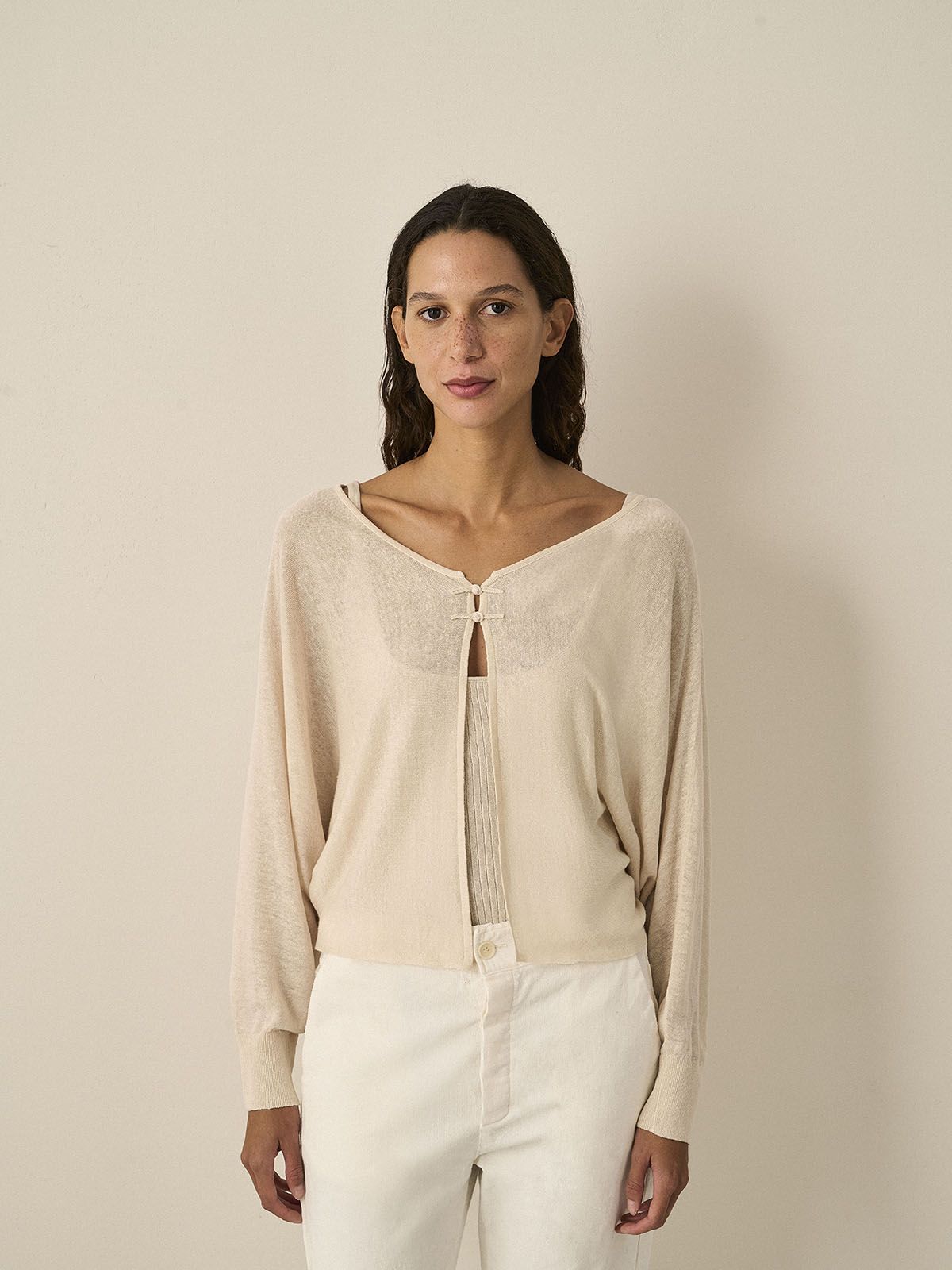 CHARMM 03 - Beige, M/2