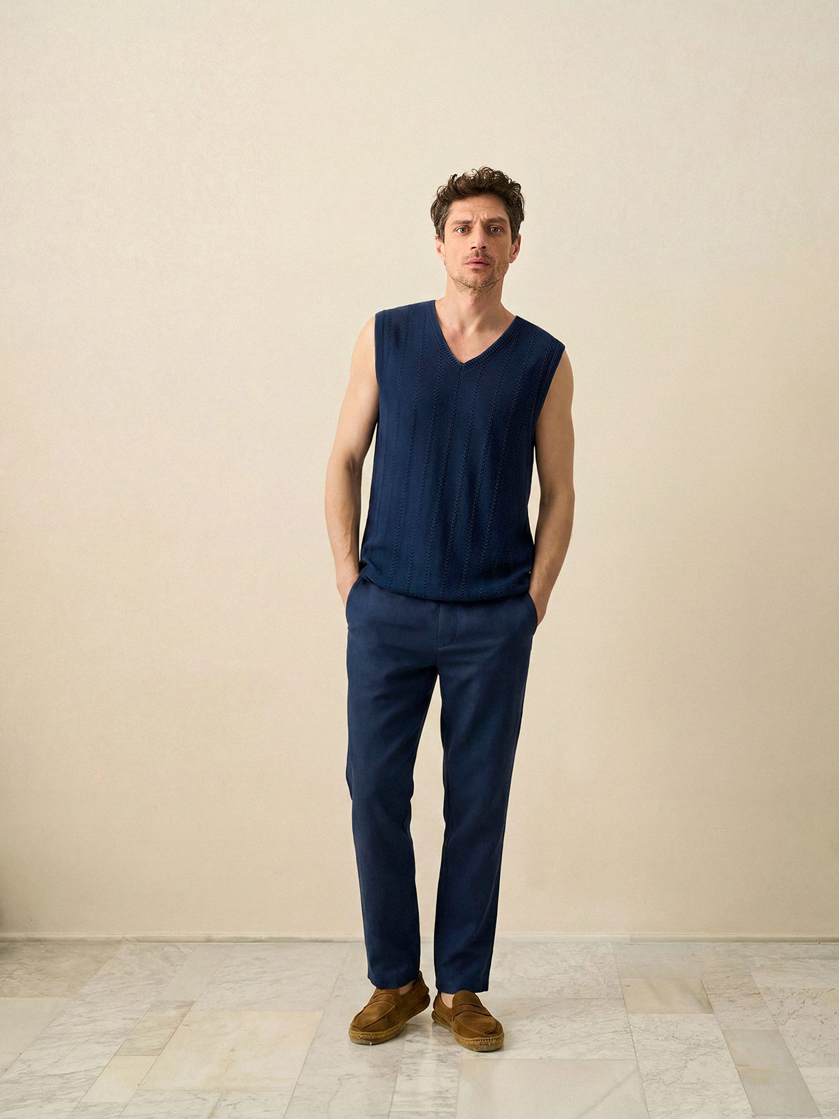 4_CLYDE02_navy-blue.jpg